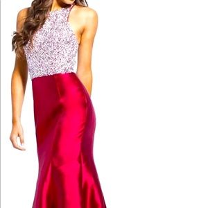 Terani couture Beautiful prom gown red with tags never worn size 4